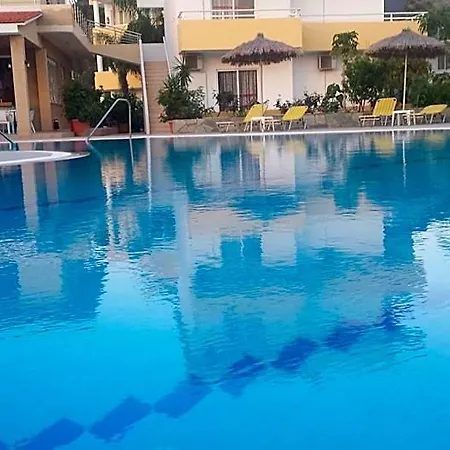 Summer Days Aparthotel