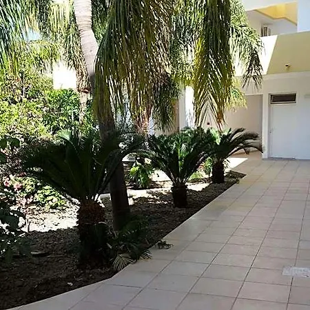 Aparthotel Summer Days 4*