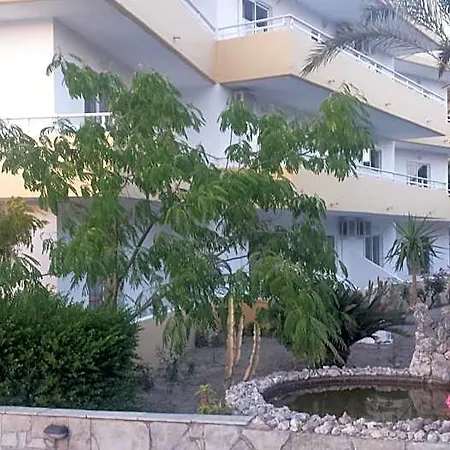 Aparthotel Summer Days