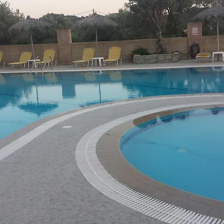 Summer Days Aparthotel 3*