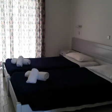 Summer Days Aparthotel