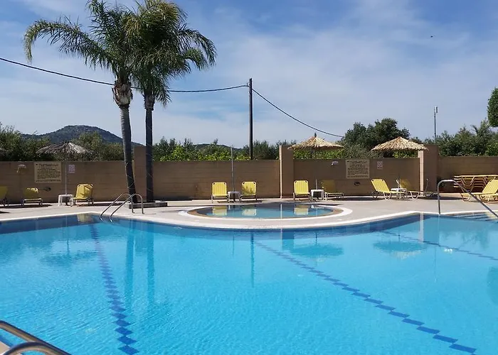 Apart Otel Summer Days 4*