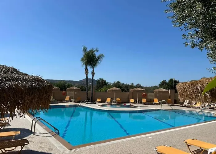 Apart Otel Summer Days 4*