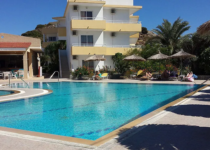 Summer Days Apart-hotel 4*